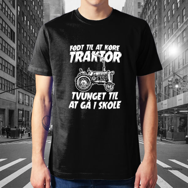 Født til at kører traktor... Thumbnail